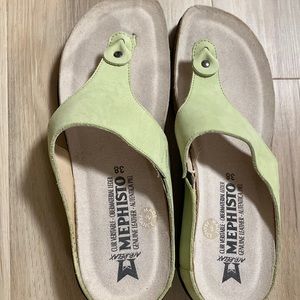 Mephisto Agacia Nubuck leather sandal